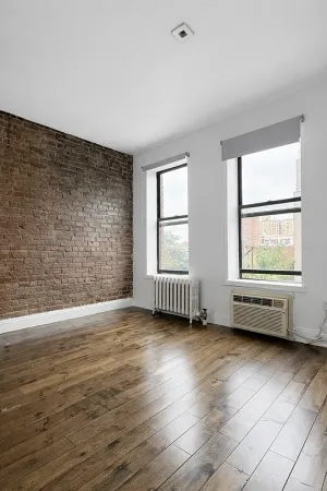 Photo for Clinton Street
