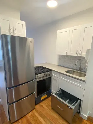 Photo for East 81st Street