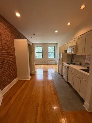 Photo for East 77th Street
