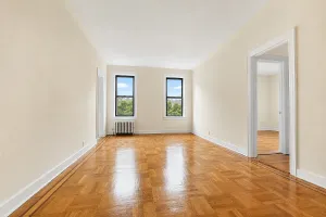 Photo for 43rd Avenue