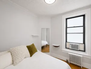 Photo for Thompson Street