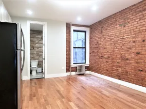 Photo for Woodbine Street
