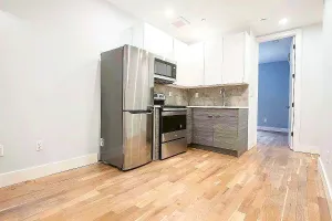 Photo for Howard Avenue